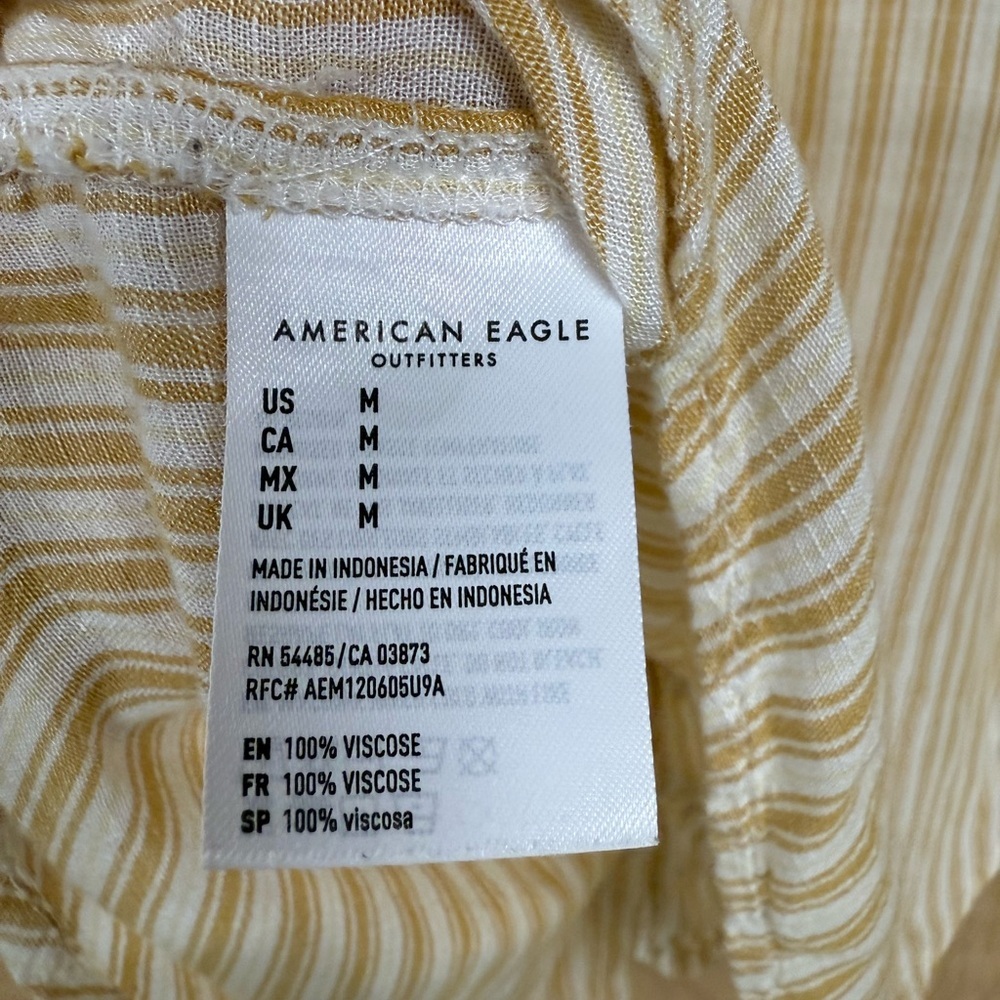 American Eagle Women Dress Shirt Striped Yellow Size M Long Sleeve Button Up - Picture 5 of 7